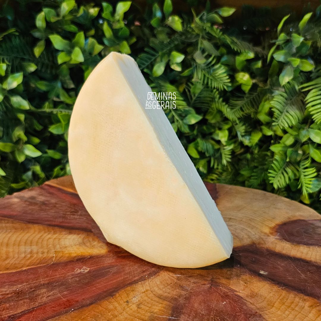 queijo_canastra_tradicional_5_3_c57f31dc164d980579b038338ac975c6