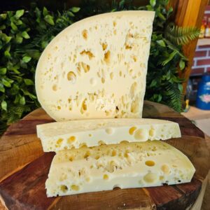 QUEIJO RESERVA DA MANTIQUEIRA Aproximadamente 1kg